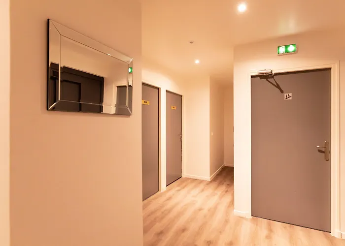 Hotel Le Theatre Suresnes